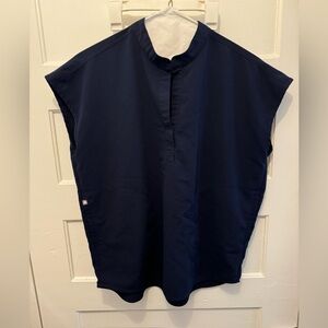 Figs Rafaela scrub top size medium navy